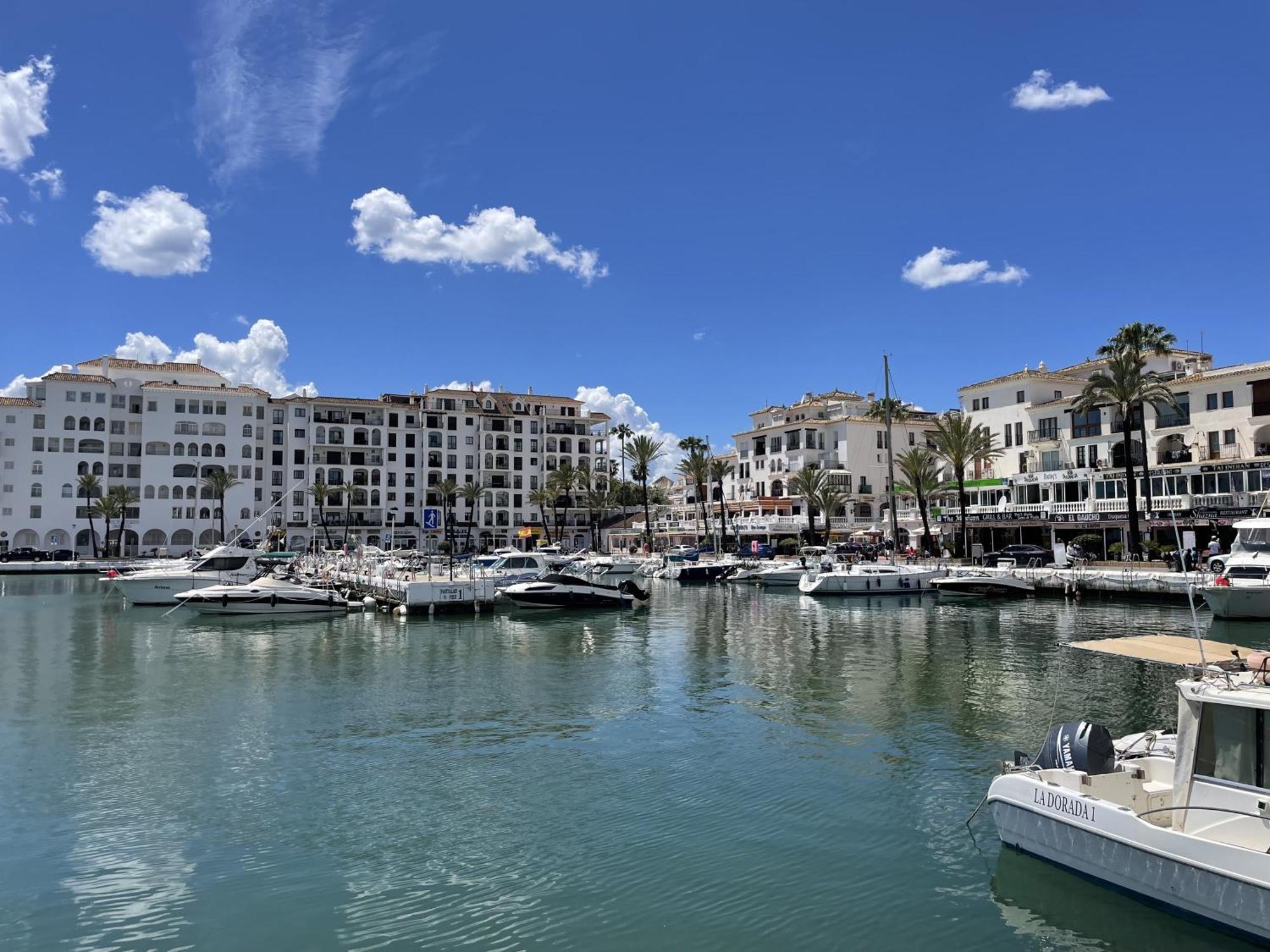 Apartamento En Marina Duquesa Castillo de Sabinillas Exterior photo